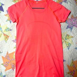 Lululemon Swiftly Tech Short Sleeve Shirt